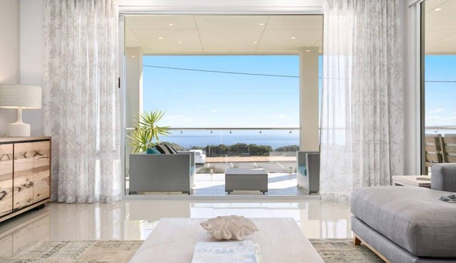 Seascape House Summar