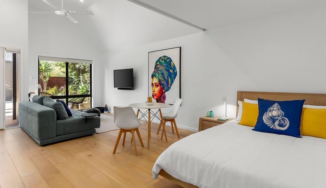 Seaside Hideaway - Point Lonsdale