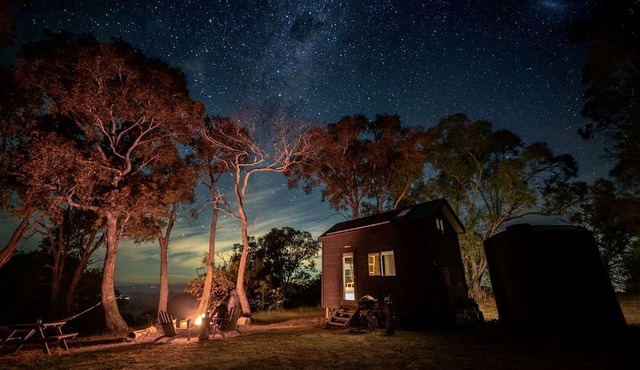 Secluded Tiny Home with Wild Yoga Retreat near Malmsbury, Macedon Ranges Victoria