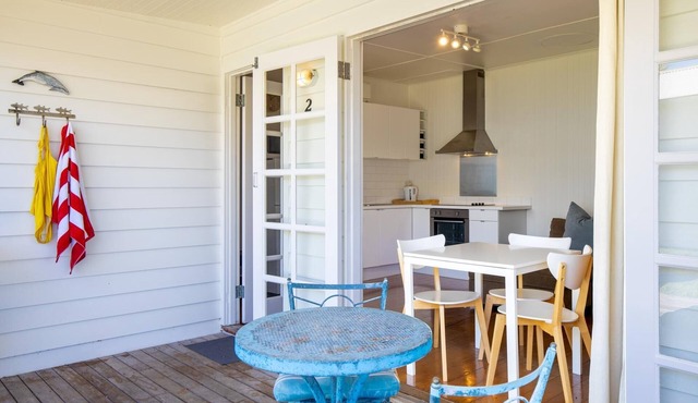 Sorrento Beach Cottages #2 - Gorgeous beach cottages with a 2 min walk to Sorrento shops.