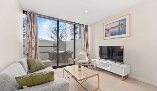 Spacious 3-Bedroom Apartment + Lifestyle Amenities