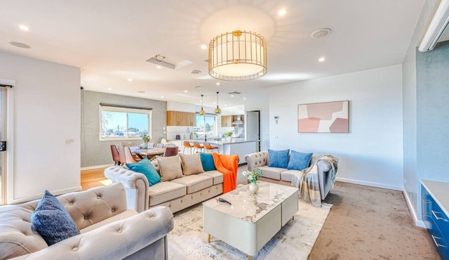 StayAU Coastal Escape w/Pool Table near Geelong