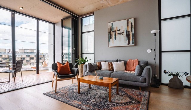 Stunning 1-Bed Above Foreshore with Water Views