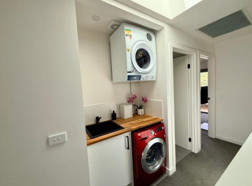 Stunning Dickson Luxe 3BR 2Bath Double Garage WiFi Brand New Home
