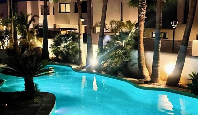Stylish Ibiza apartment - 5 minutes to the party, 10 minutes to Eivissa!