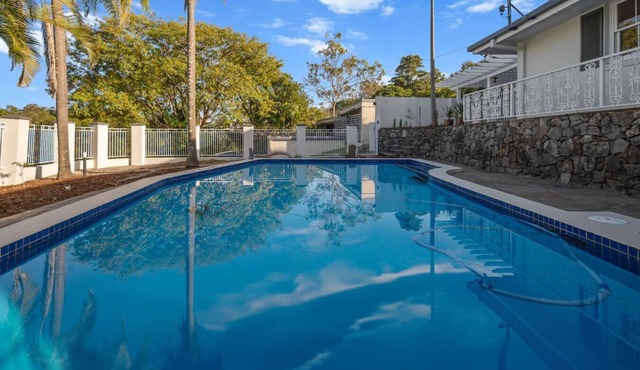 Stylish 4BR Family Home in Leafy Chapel Hill