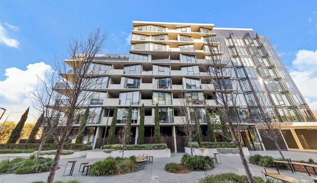 Stylish Apartment in Canberra CBD
