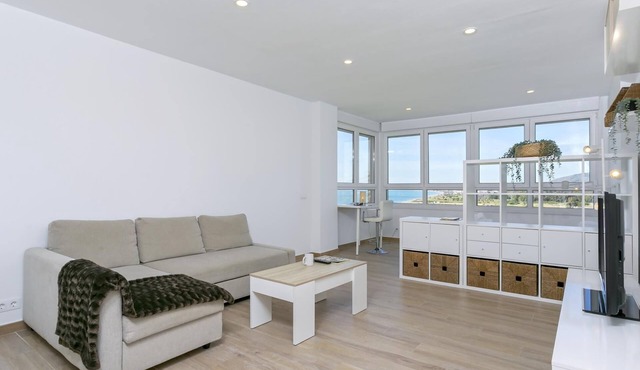 Sunstay Guadalmar Loft Seaview