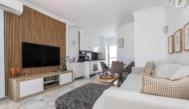 Superb townhouse with big sunny terrace