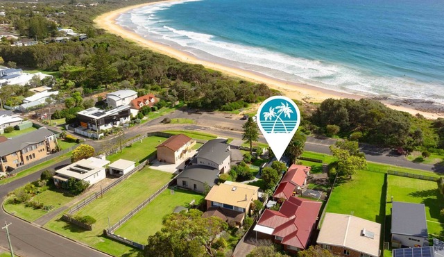 Surfrider Studio - Pet Friendly - 50m to Beach!