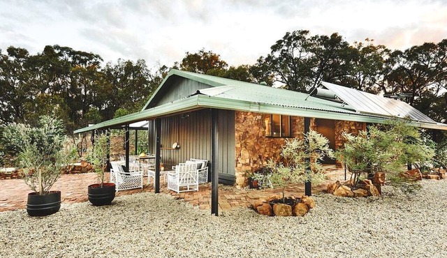 Sweet Off-Grid Cottage with Modern Interior and Exterior in Victoria