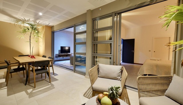 Tahiti Luxury Apartment with concierge
