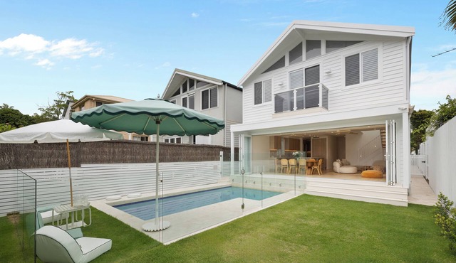 The Freshie House - Gorgeous Coastal Lux