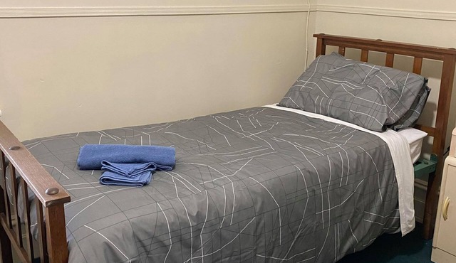 The Grand Hotel - Room 7