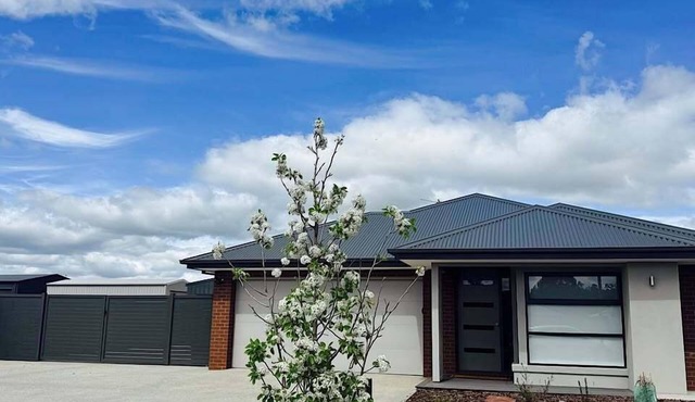 The Hannah House – Modern Comfort in the Heart of Nagambie