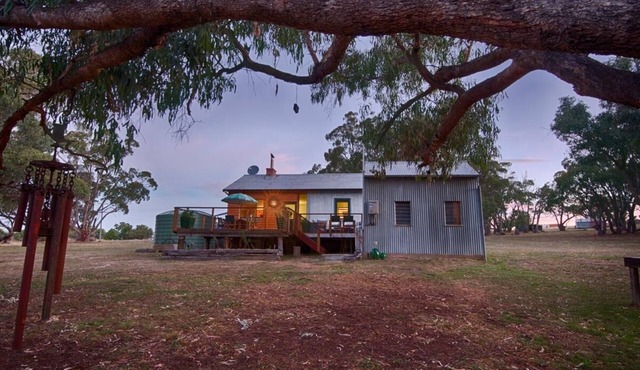 "The Quarters" Boutique Snowy Mountains Accommodation