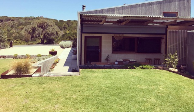 The Shouse located at Durrants Lookout.