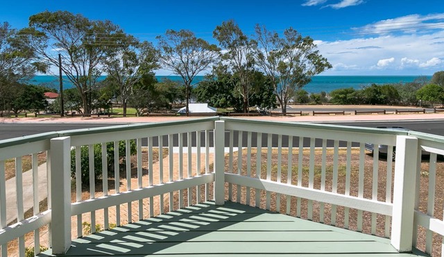 The Sun & The Sea - Perfect home for the family & friends getaway