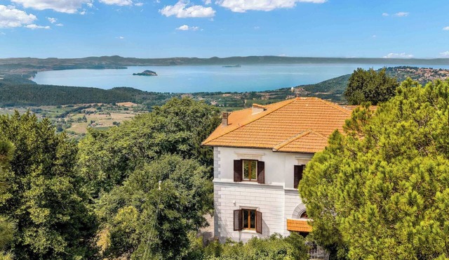 TorripaCollection - Villa Falisca - Bolsena Lake in Montefiascone