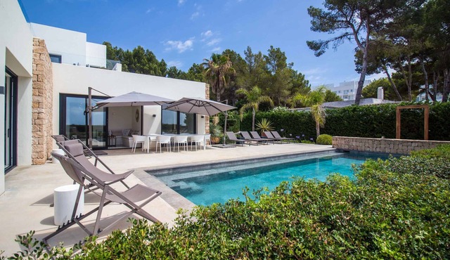 VILLA ALGARROBOS