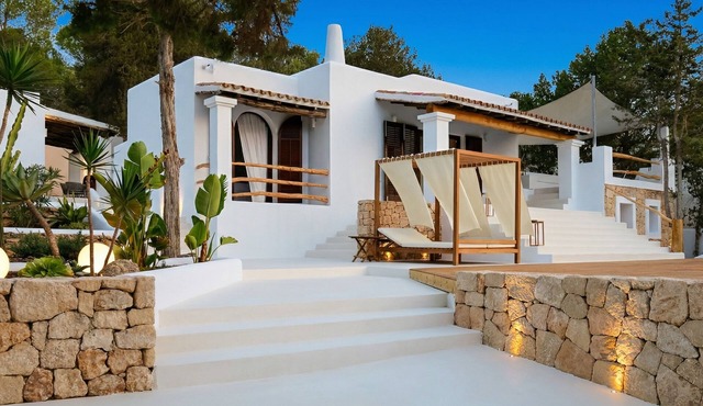 Villa Can Rafel. Ibicencan Design. Fully Renovated. AC