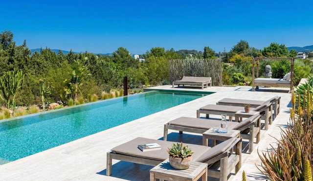 VILLA Edén Mediterráneo – Your Private Retreat in Ibiza Weekly Villas