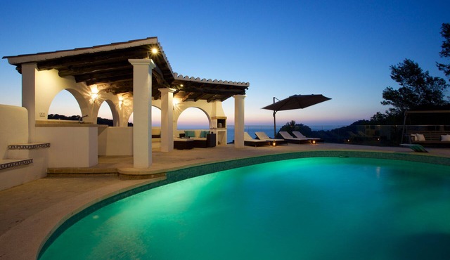 Villa Melograno - Luxury Cala Salada Villa with Private Pool and Sunset Views
