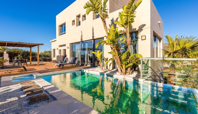 Villa with Pool, Stunning Mountain View, Wi-Fi, Garden & Terrace