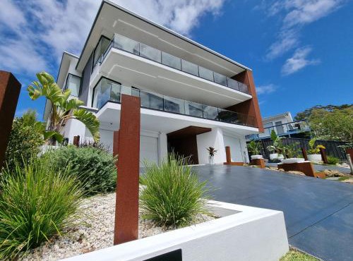 Vue Two - Nelson Bay Waterfront Luxury