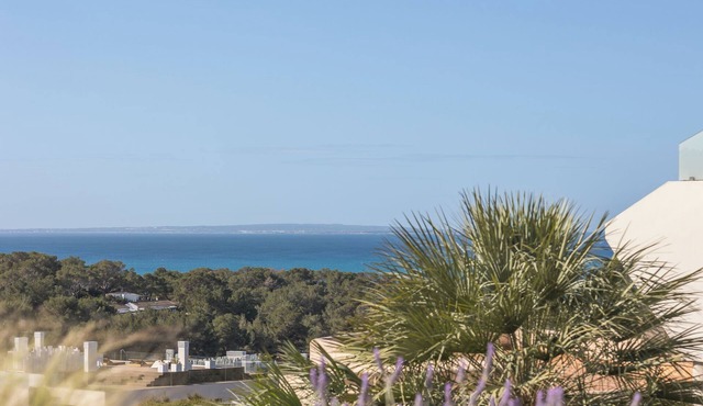 Welcome to Villa Ventura, a stylish property with sea views and private pool