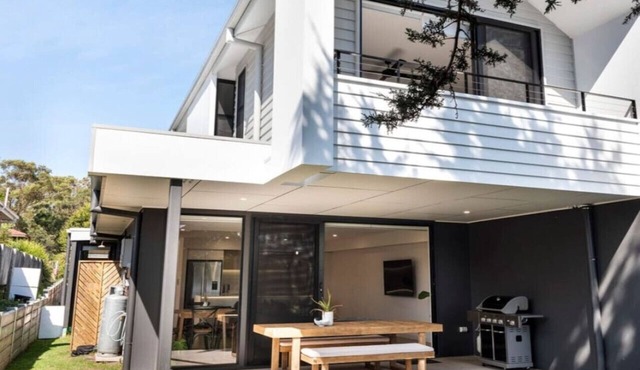 Woodalla Way A | Coastal Modern Duplex