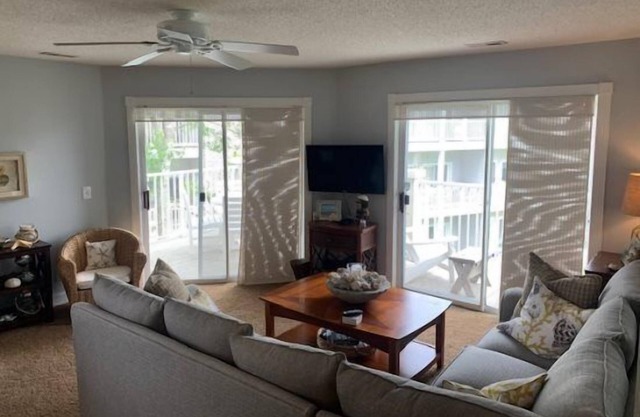 2 bedroom accommodation in Sunset Beach