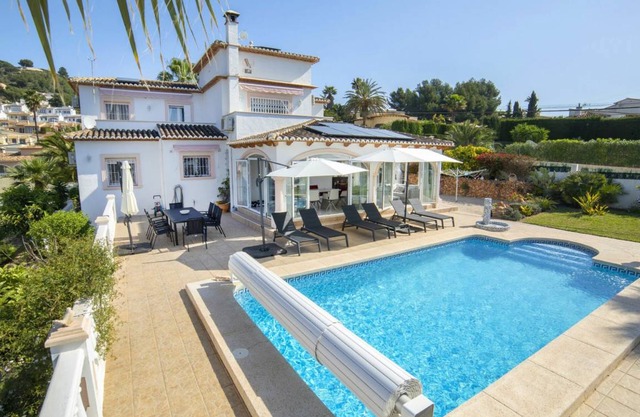 260 m² Villa ∙ 4 bedrooms ∙ 8 guests