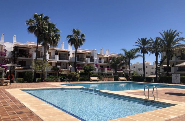 75 m² Apartment ∙ 2 bedrooms ∙ 5 guests