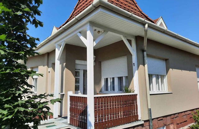 80 m² Apartment ∙ 4 bedrooms ∙ 9 guests