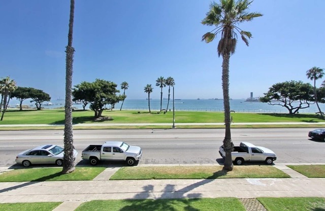 Ocean Villa Web Reviews 