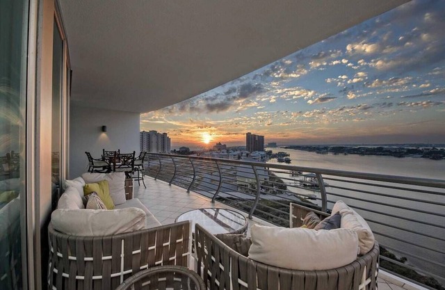 Bella Luna 702 a waterfront 3-bedroom condo in Orange Beach by Prickett Properties