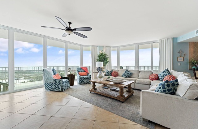 Caribe C1010- Lovely Gulf View,Large Terrace,Lazy River,Pool Slides!