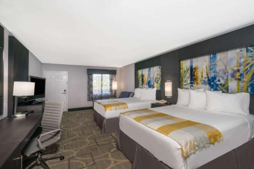 Days Inn 