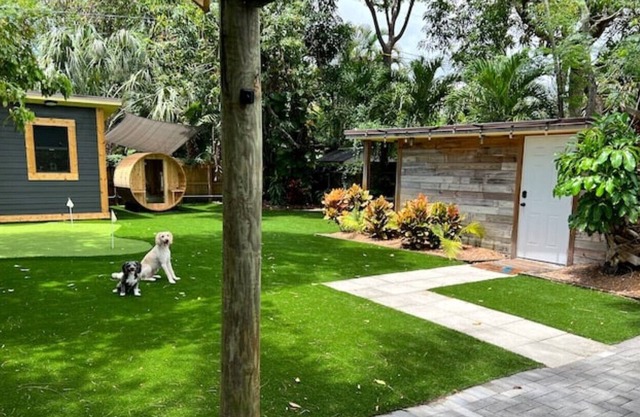 East Fort Lauderdale Hidden Guesthouse