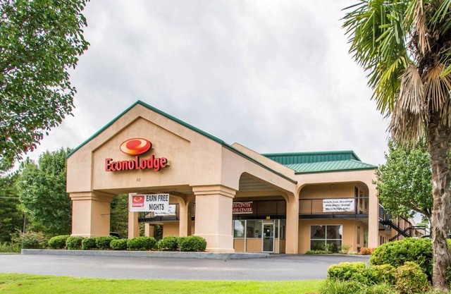 Econo Lodge Troy