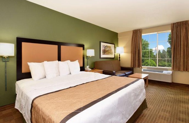 Extended Stay America - Raleigh - Crabtree Valley