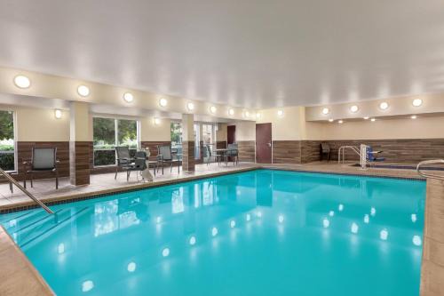 Fairfield Inn 