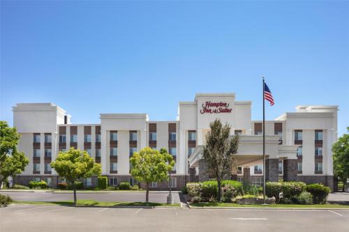 Hampton Inn Suites Fresno 