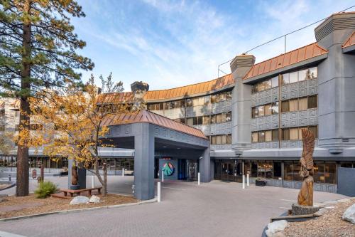 Tahoe Resort 