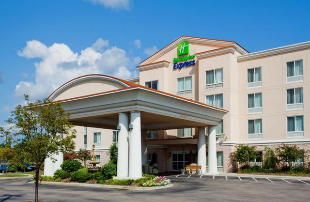 Holiday Inn Express Hotel Concord Ihg 