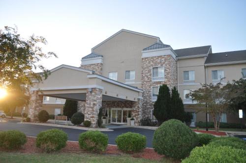 Holiday Inn Express Williamston Ihg Hotel 