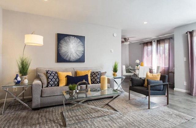 Hollywood 2Bed 2Bath apt