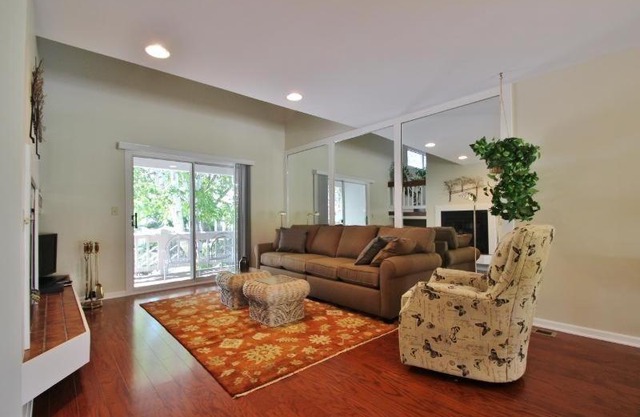 NorthShore E4 condo