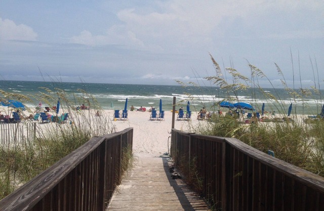 Riverside Condo with access to beach and bay!